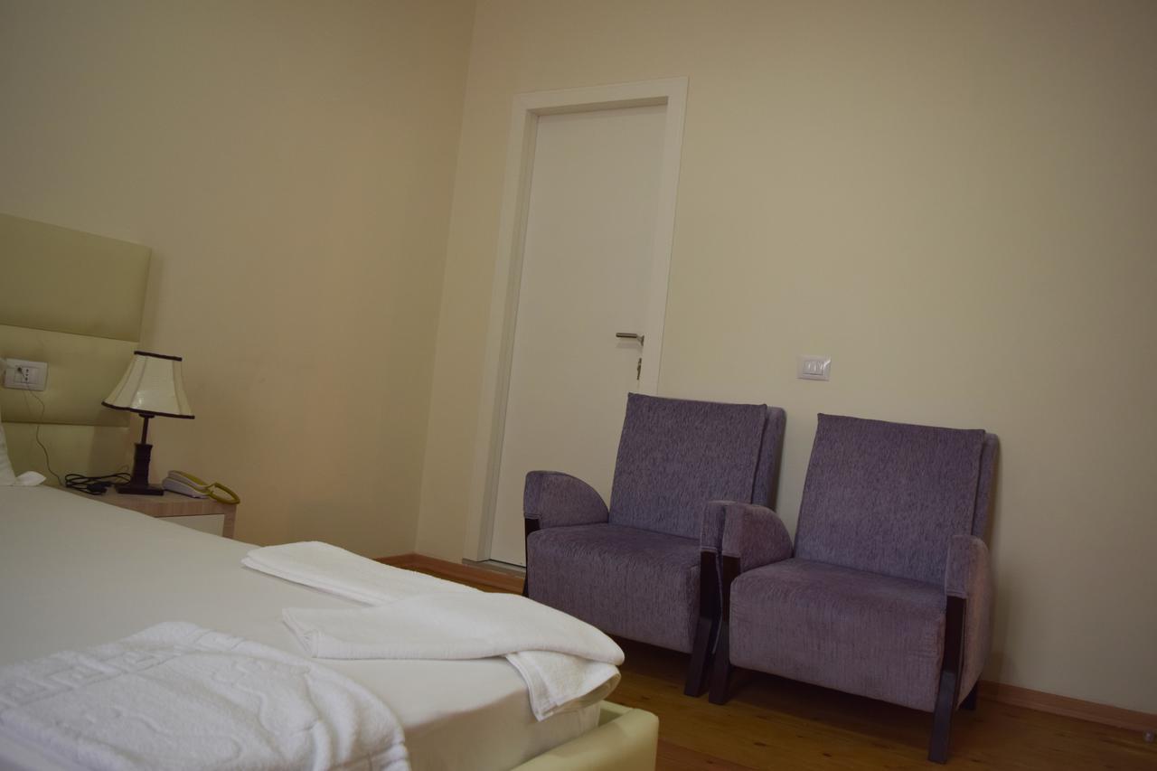 Living Hotel Tiran Dış mekan fotoğraf
