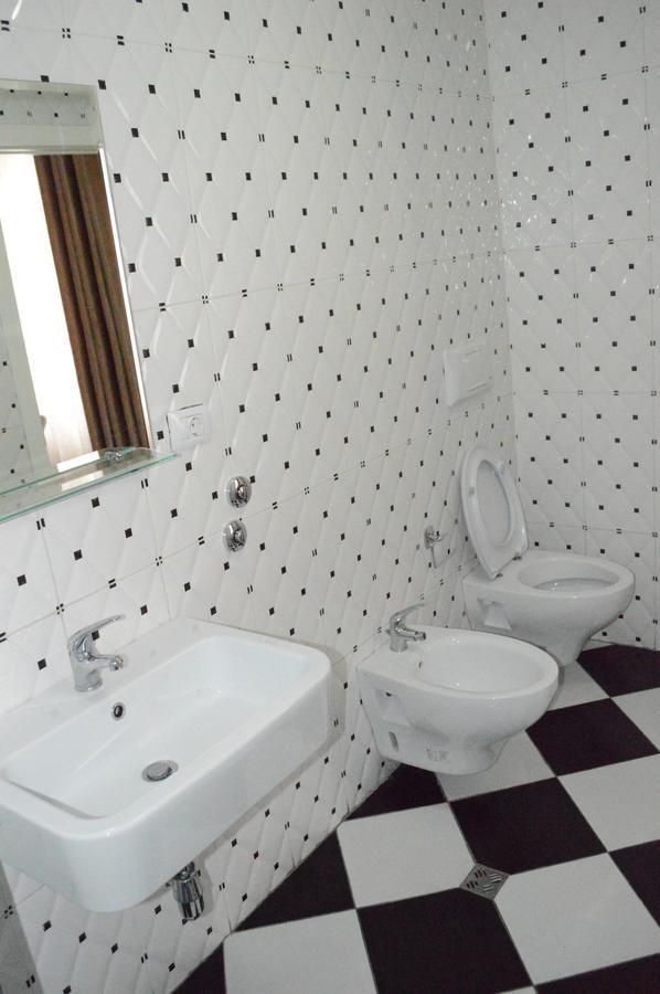 Living Hotel Tiran Dış mekan fotoğraf