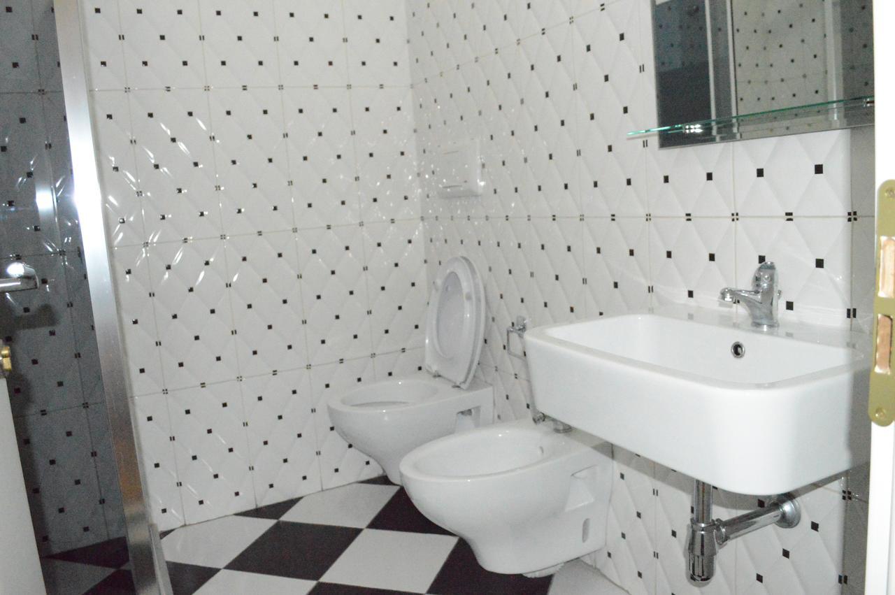 Living Hotel Tiran Dış mekan fotoğraf