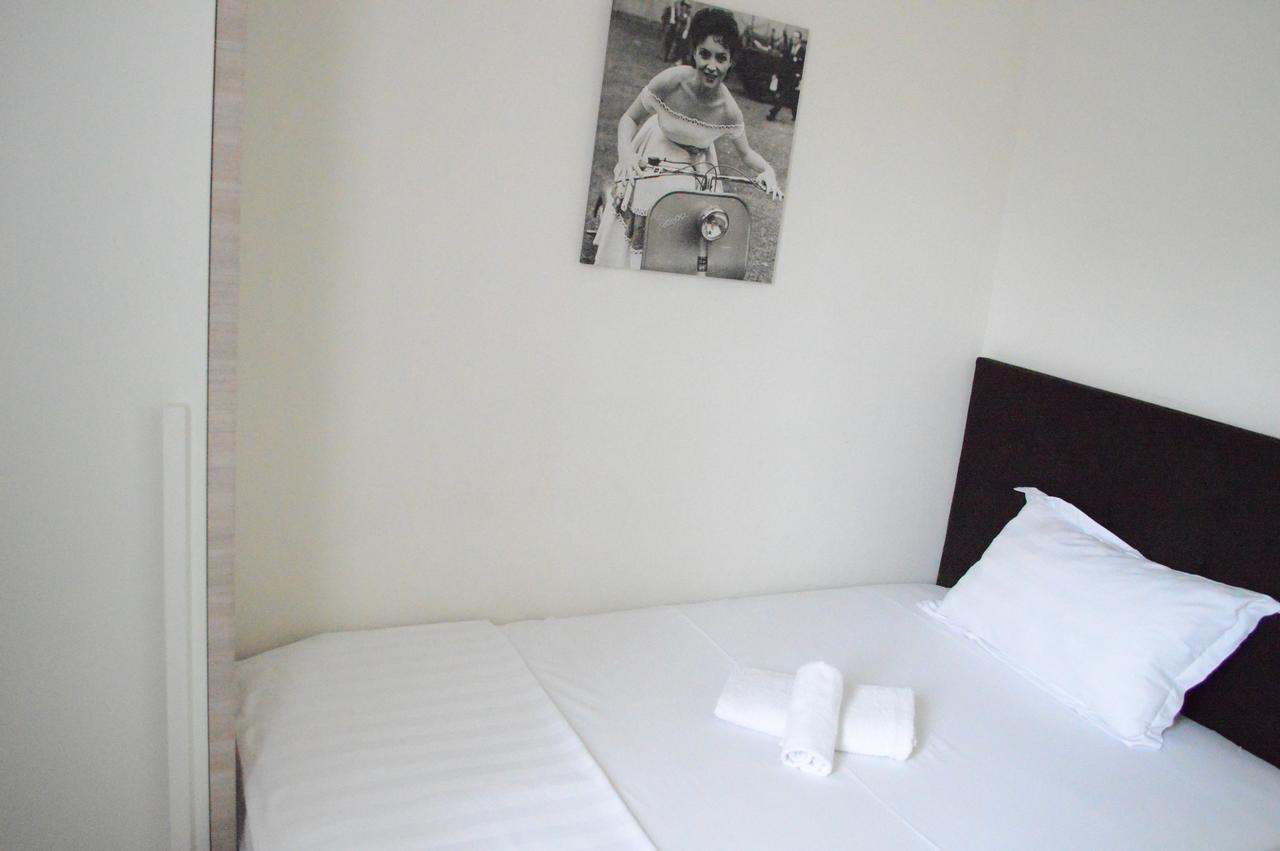 Living Hotel Tiran Dış mekan fotoğraf