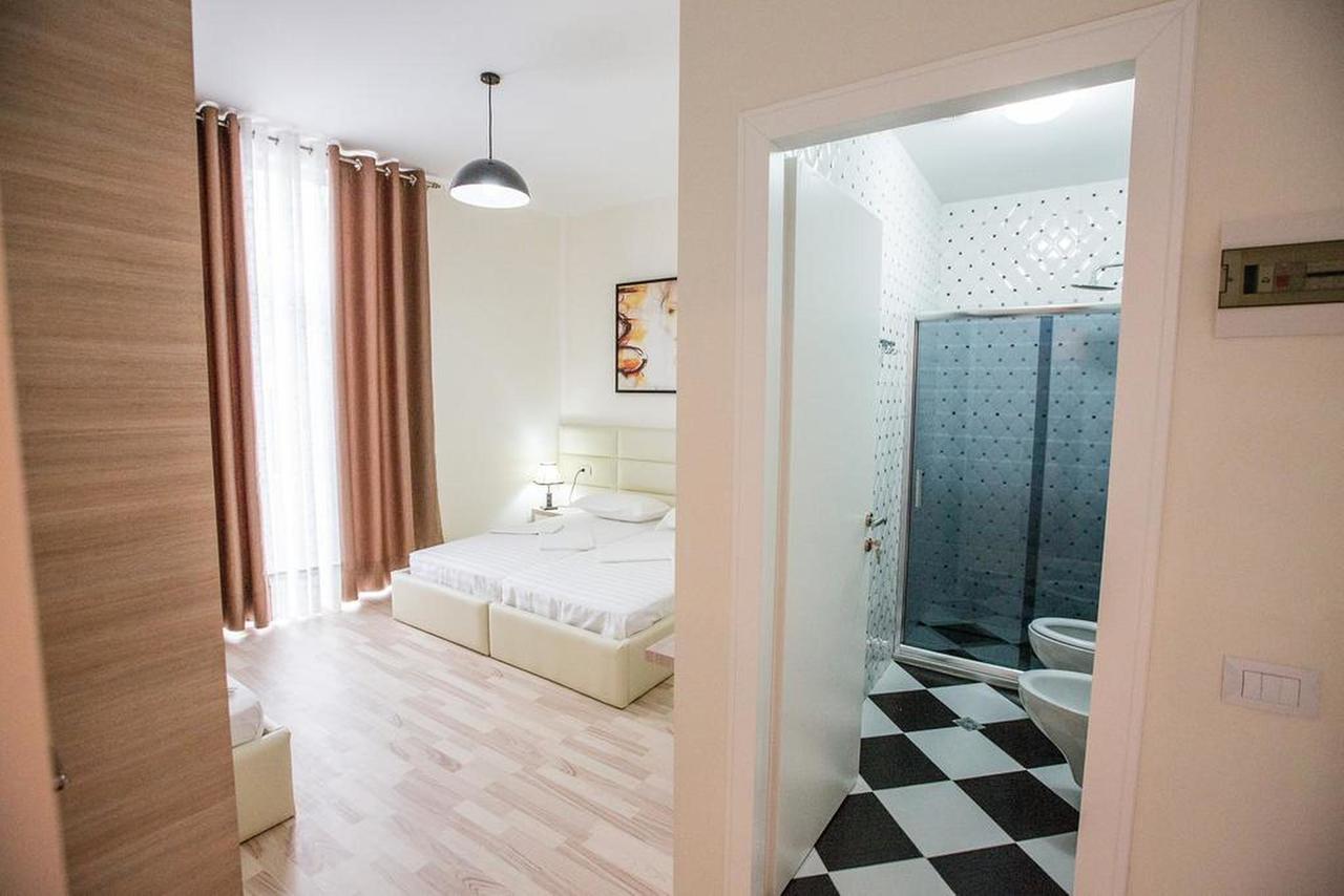 Living Hotel Tiran Dış mekan fotoğraf